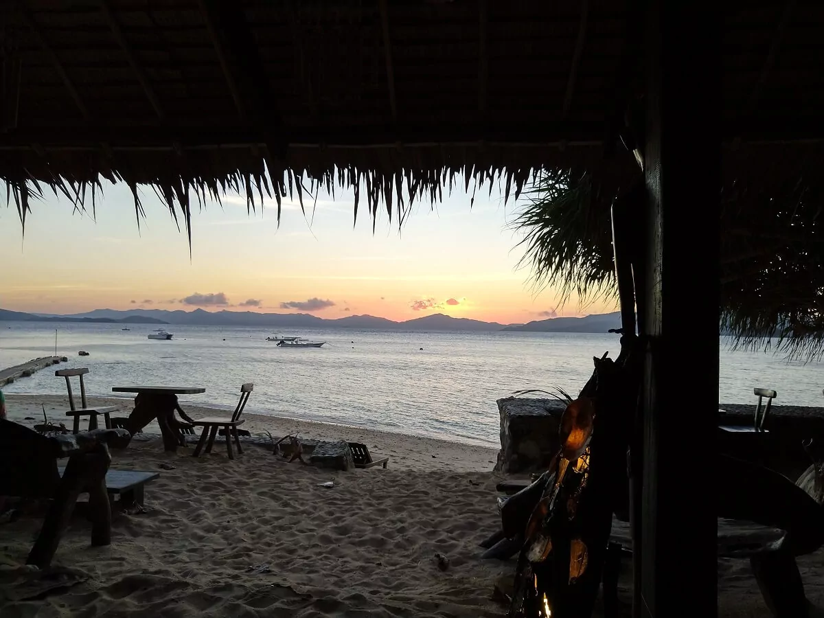 Oceanview from the bar at Flower Island Resort