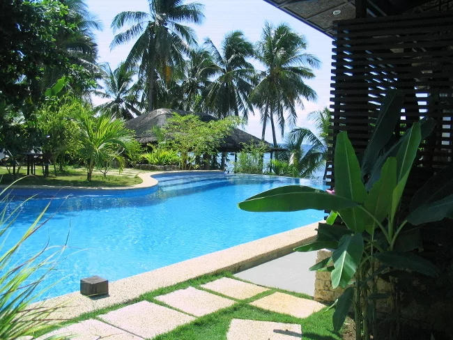 Pool at the Island View Beachfront Resort