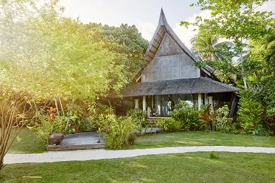 Enjoy time with your partner in the Deluxe Villa of Nay Palad in Siargao